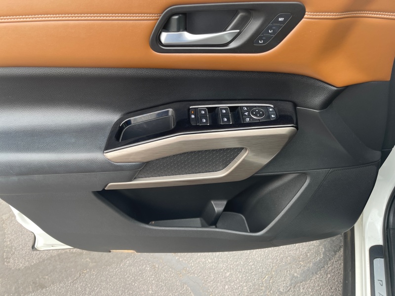 2022 Nissan Pathfinder