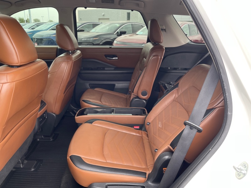 2022 Nissan Pathfinder