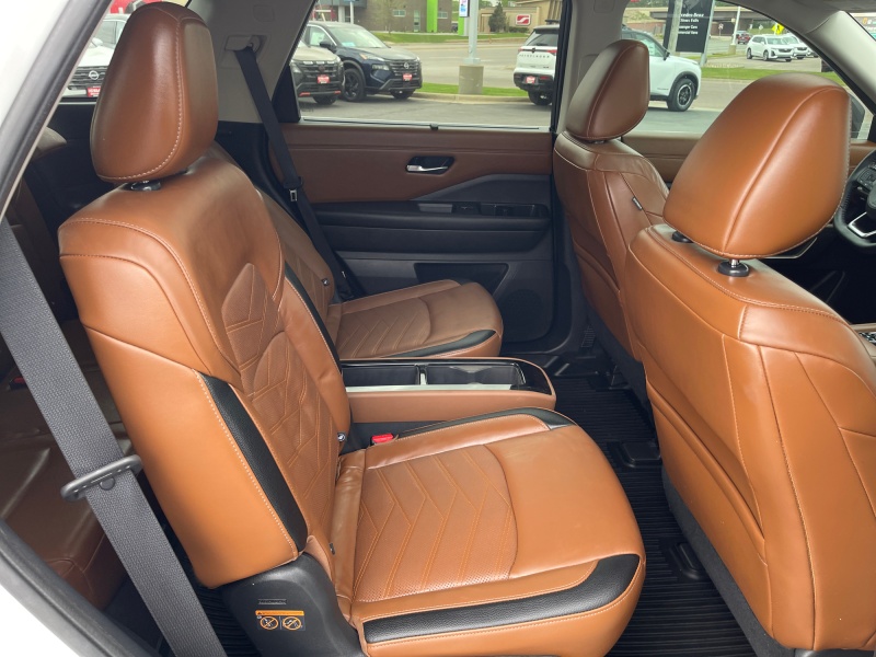 2022 Nissan Pathfinder