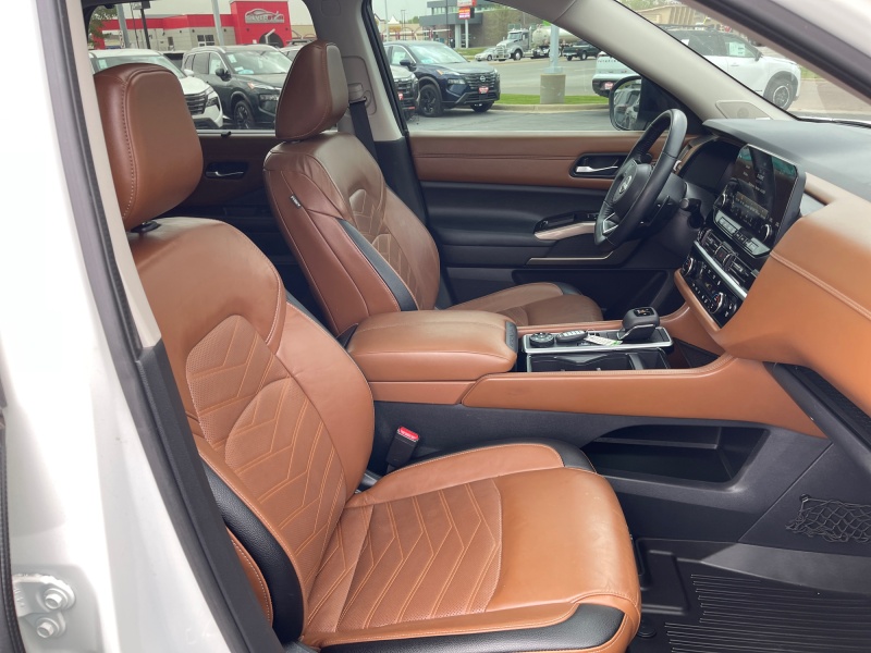 2022 Nissan Pathfinder