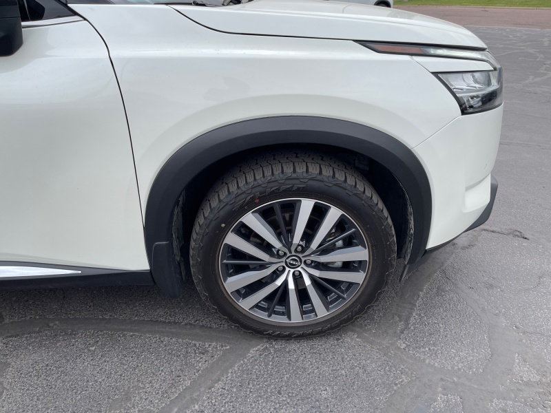 2022 Nissan Pathfinder
