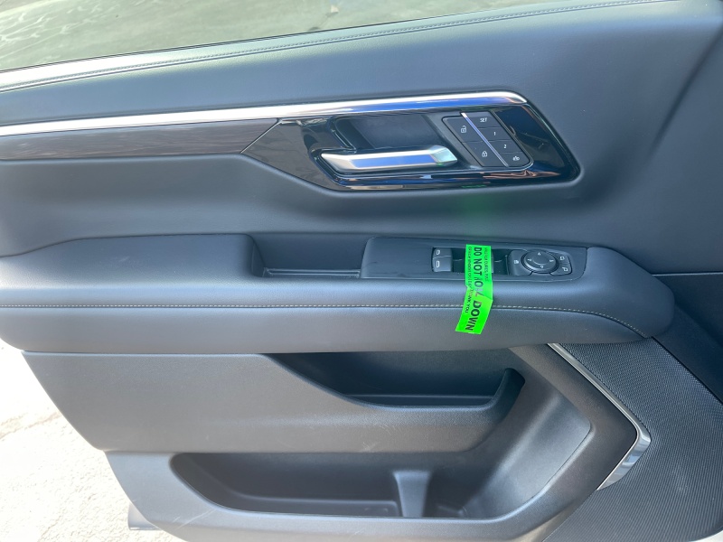 2025 Chevrolet Suburban