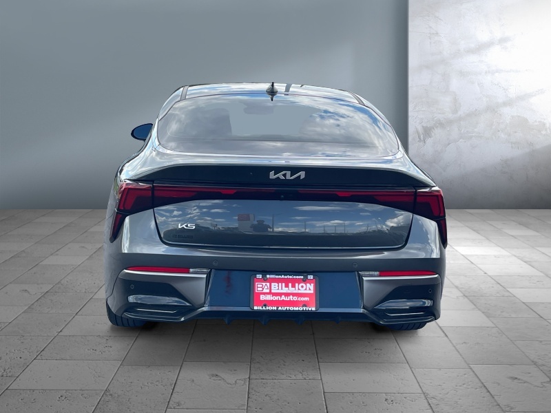 2025 Kia K5