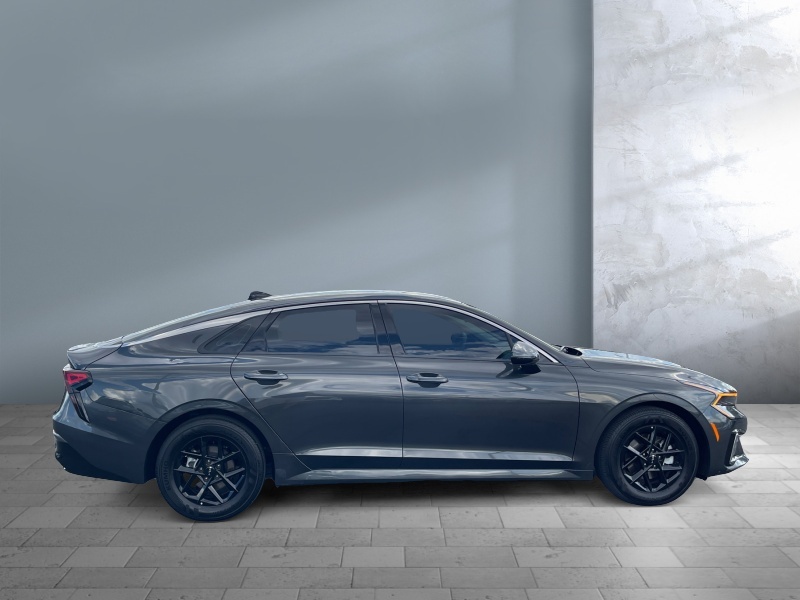 2025 Kia K5