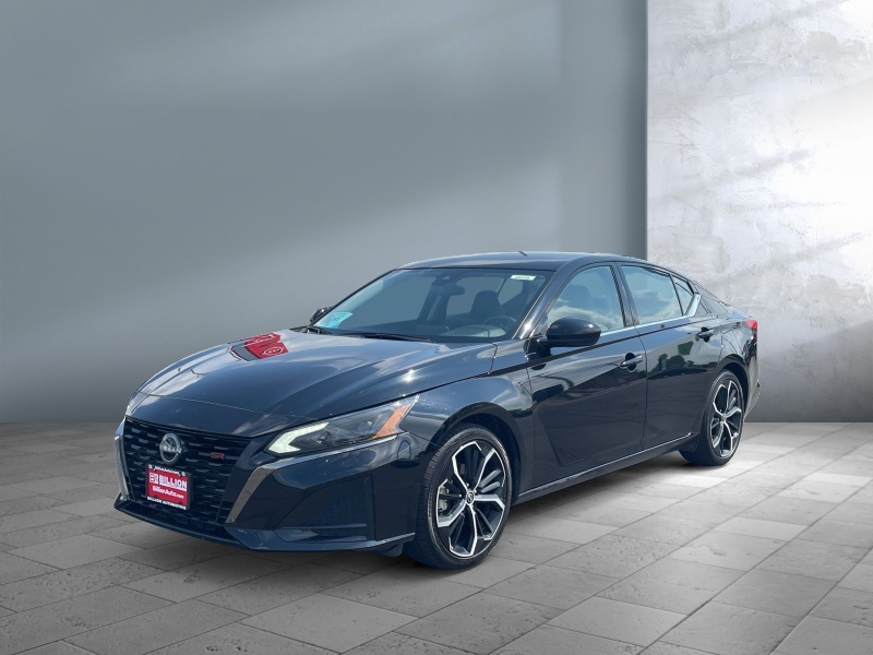 Used 2024 Nissan Altima 2.5 SR Cars