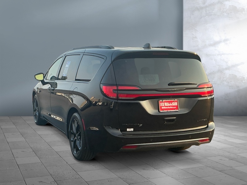 2025 Chrysler Pacifica