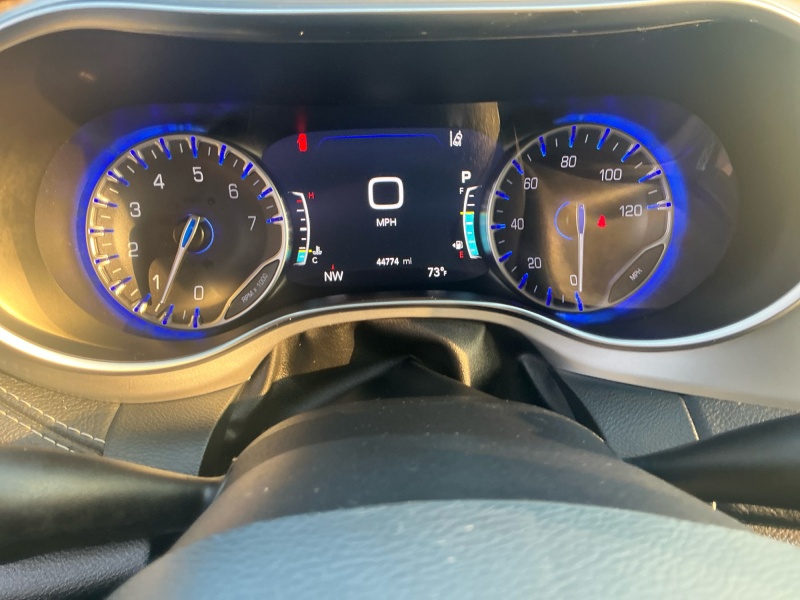 2025 Chrysler Pacifica