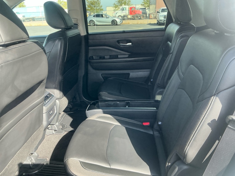 2025 Nissan Pathfinder