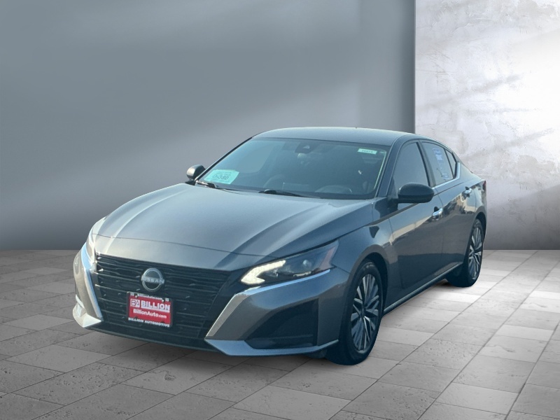 Used 2025 Nissan Altima SV Cars