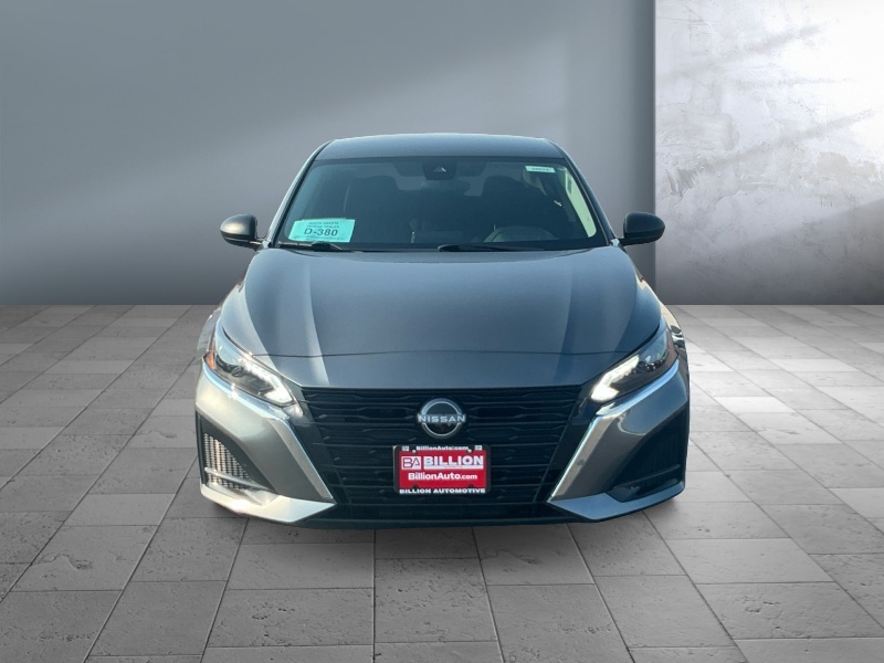 2025 Nissan Altima