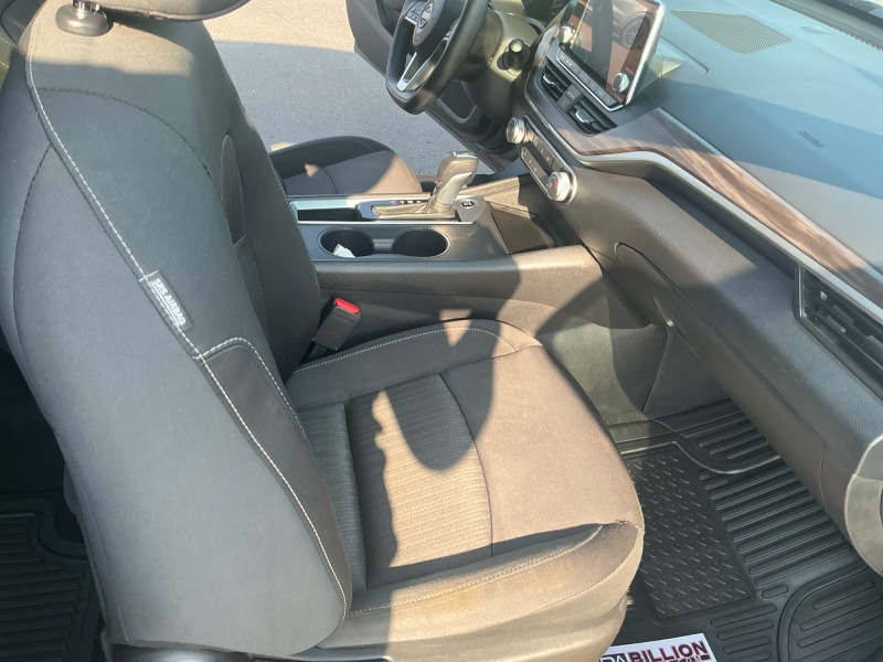 2025 Nissan Altima