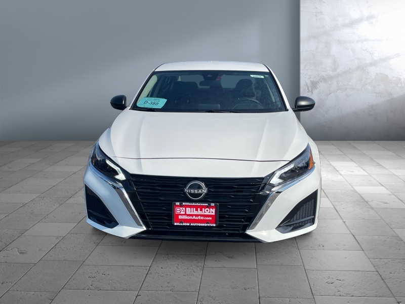 2025 Nissan Altima
