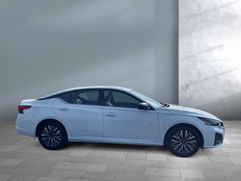 2025 Nissan Altima
