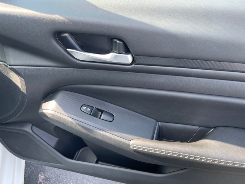 2025 Nissan Altima
