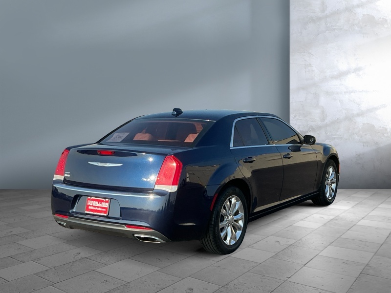2017 Chrysler 300