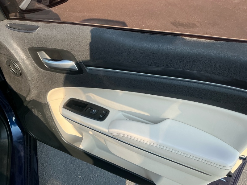 2017 Chrysler 300