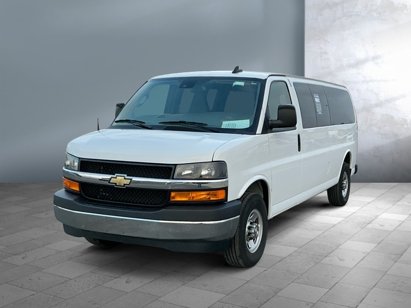 2024 Chevrolet Express Passenger