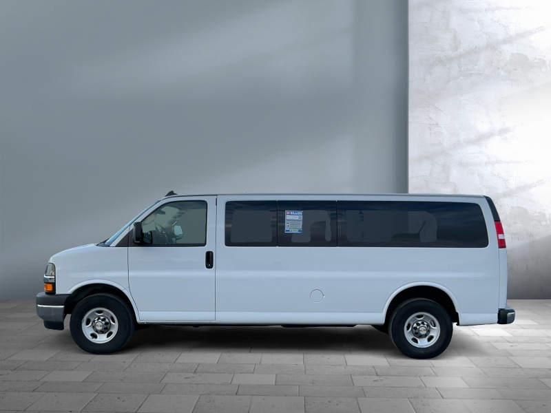 2024 Chevrolet Express Passenger