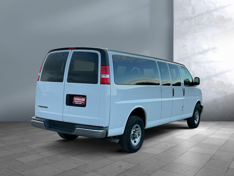 2024 Chevrolet Express Passenger