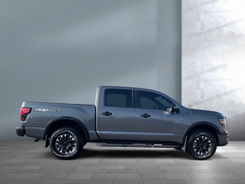 2021 Nissan Titan