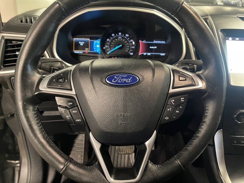 2016 Ford Edge