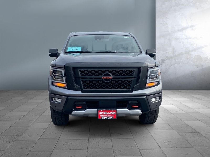 2022 Nissan Titan