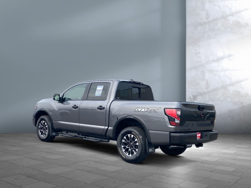 2022 Nissan Titan