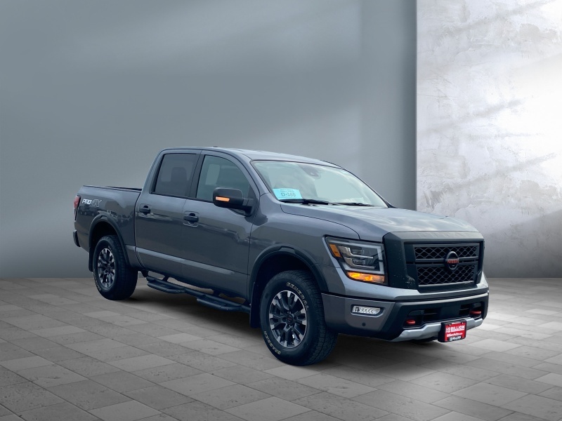 2022 Nissan Titan