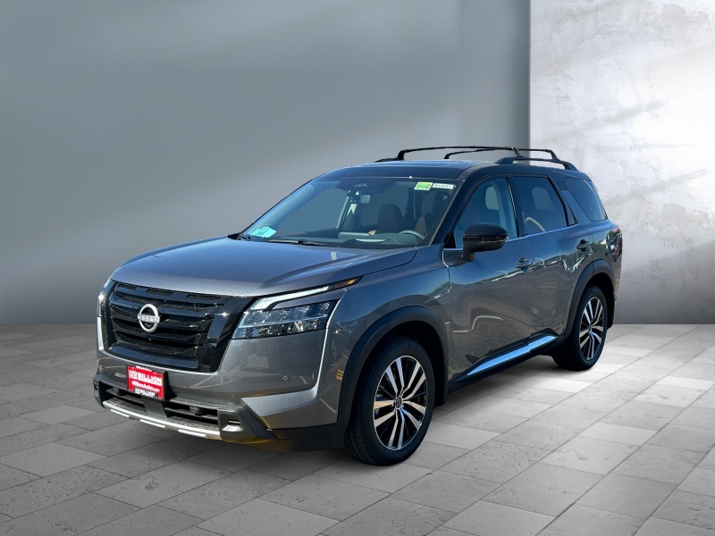 New 2024 Nissan Pathfinder Platinum SUV