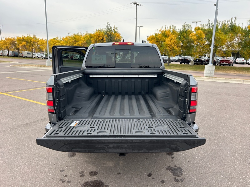 2025 Nissan Frontier