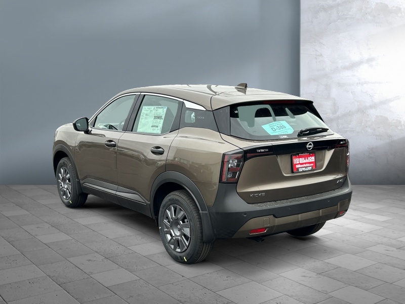 2025 Nissan Kicks