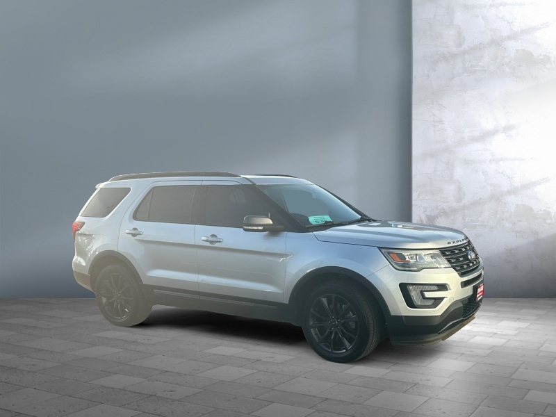 Used 2017 Ford Explorer XLT SUVs