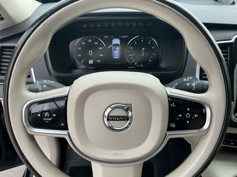 2017 Volvo XC90