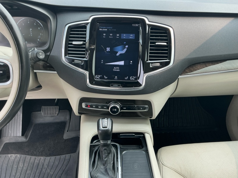 2017 Volvo XC90
