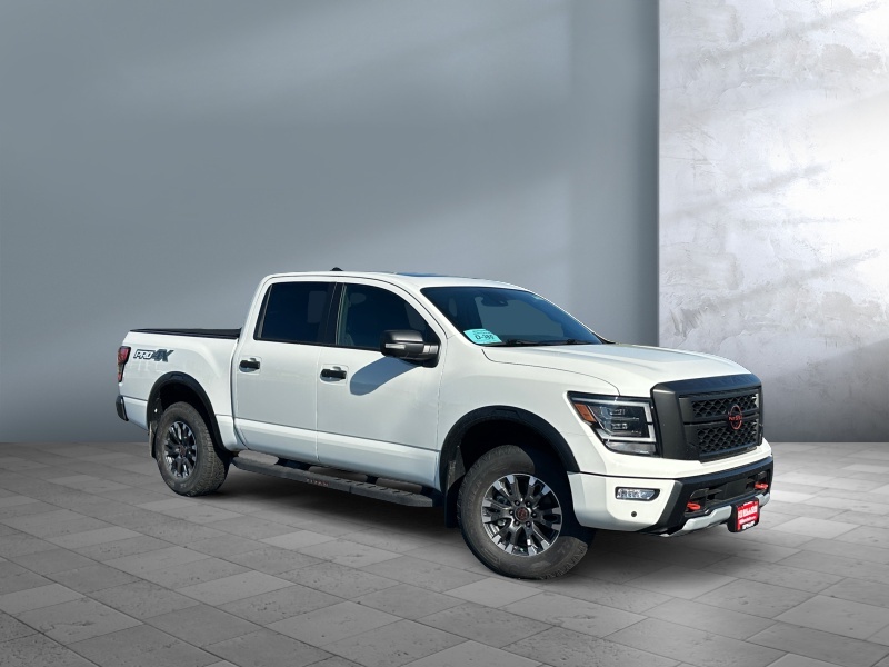 2024 Nissan Titan