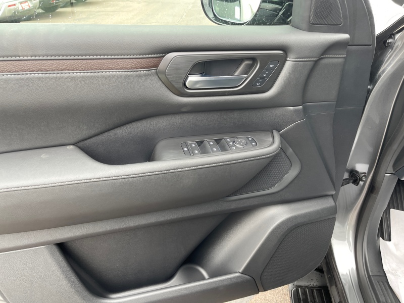 2025 Nissan Armada