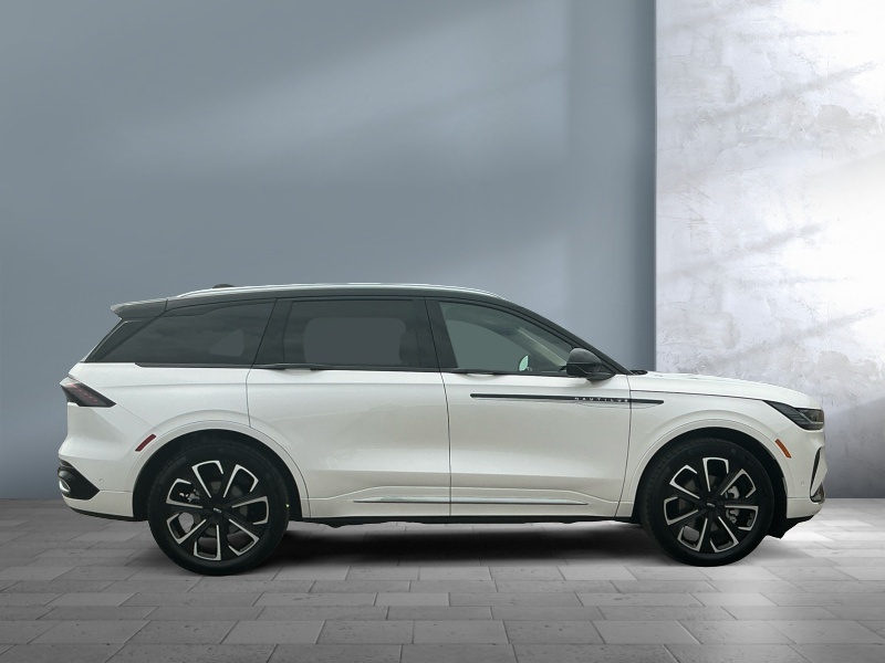 2024 Lincoln Nautilus