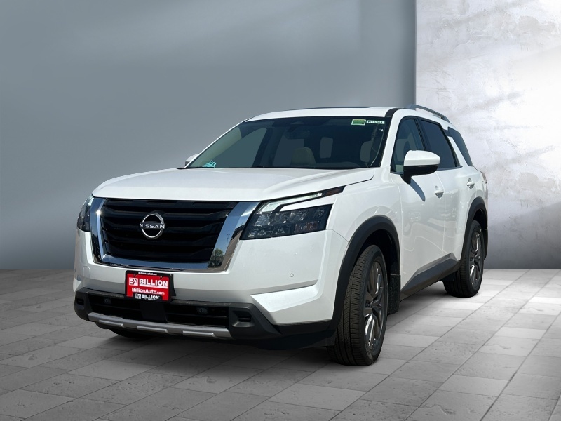 New 2025 Nissan Pathfinder SL