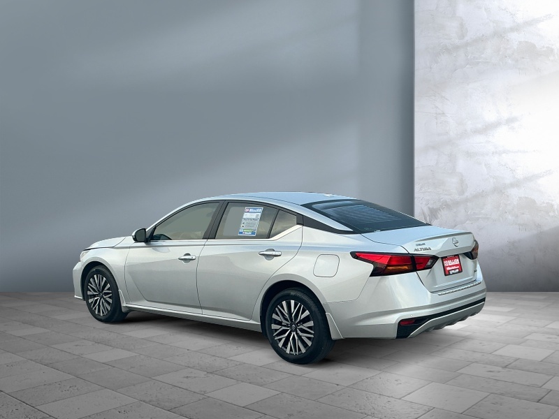 2023 Nissan Altima