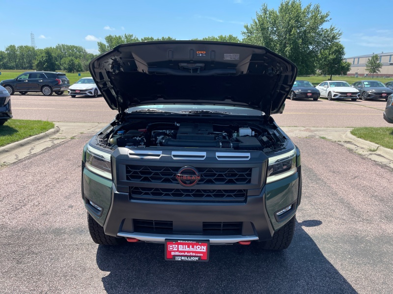 2025 Nissan Frontier