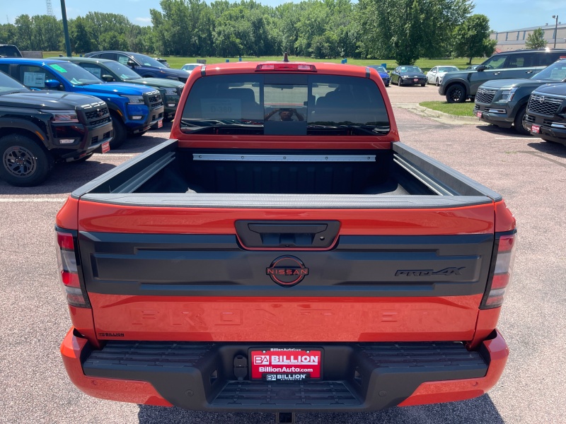 2025 Nissan Frontier