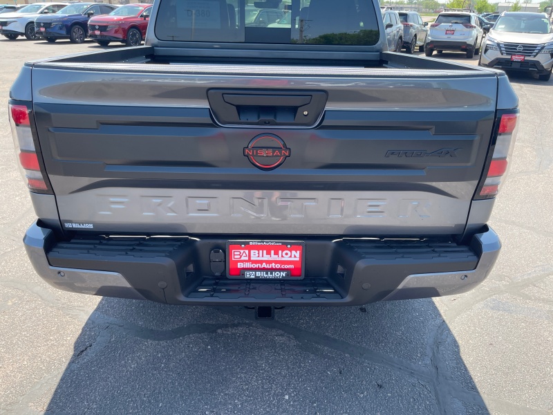 2025 Nissan Frontier