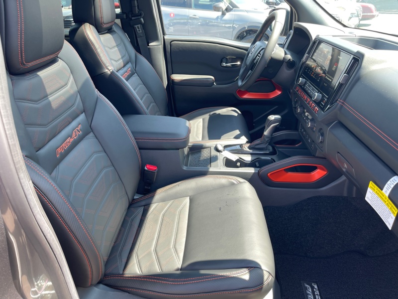 2025 Nissan Frontier