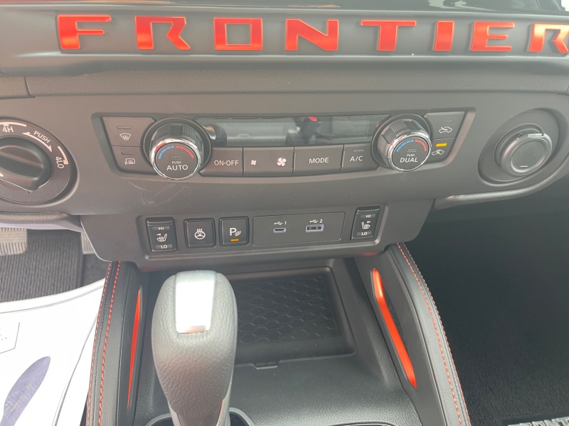 2025 Nissan Frontier