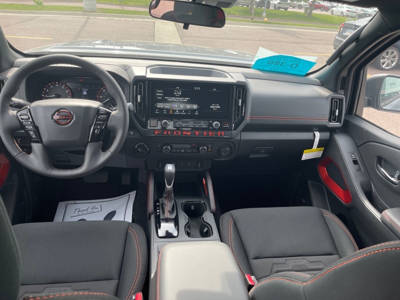 2025 Nissan Frontier