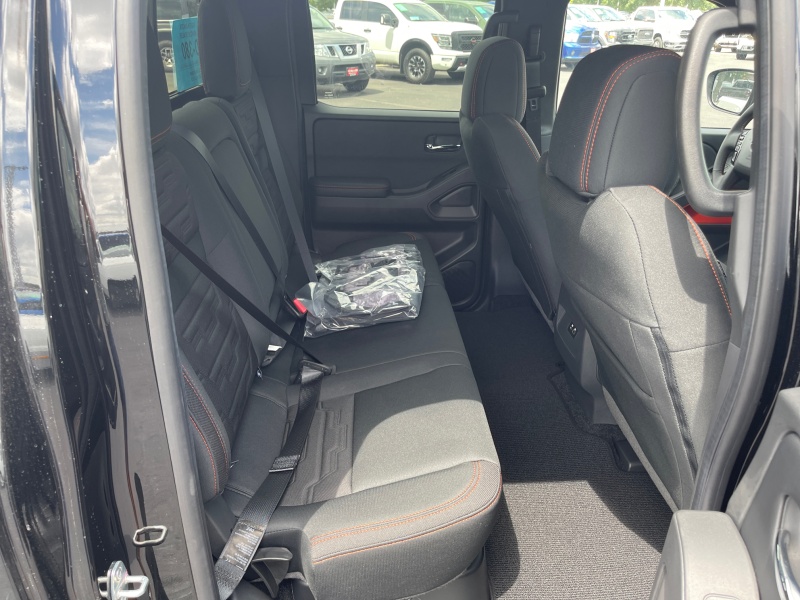 2025 Nissan Frontier