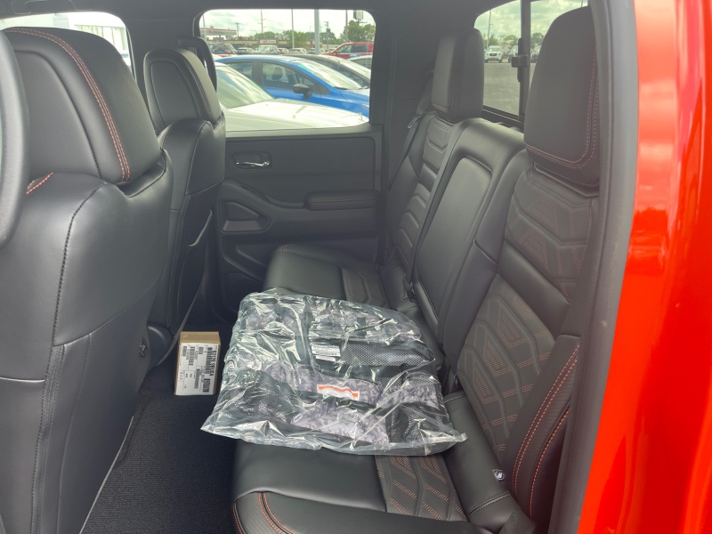 2025 Nissan Frontier