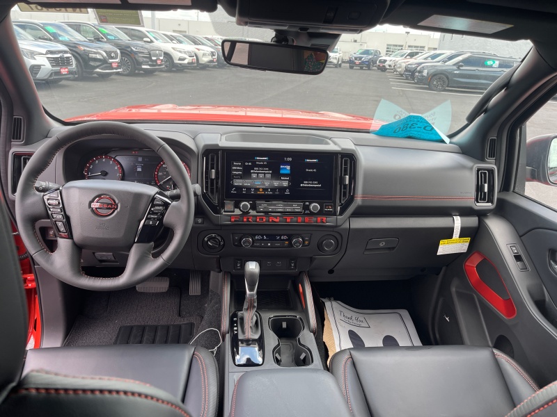 2025 Nissan Frontier