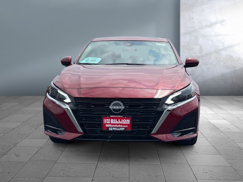 2025 Nissan Altima