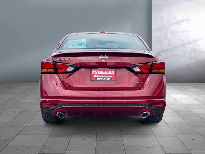 2025 Nissan Altima